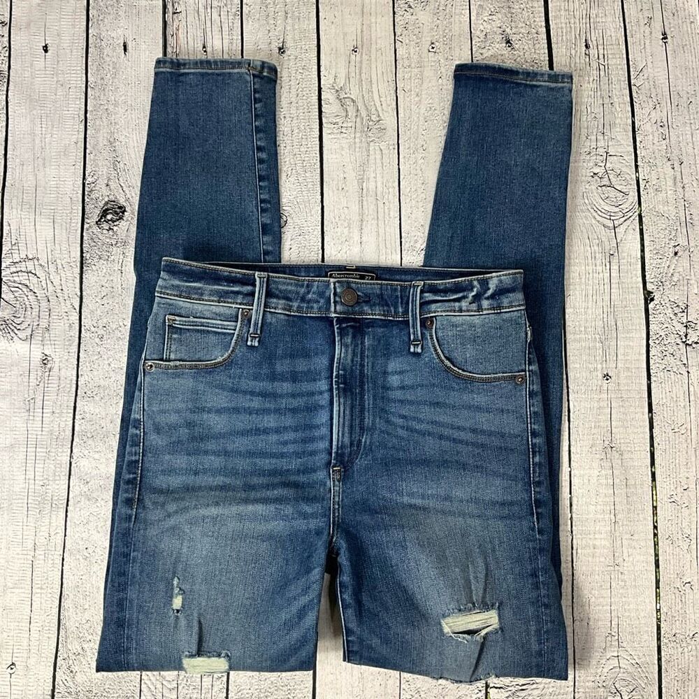 ABERCROMBIE & FITCH Simone High Rise Super Skinny Jeans